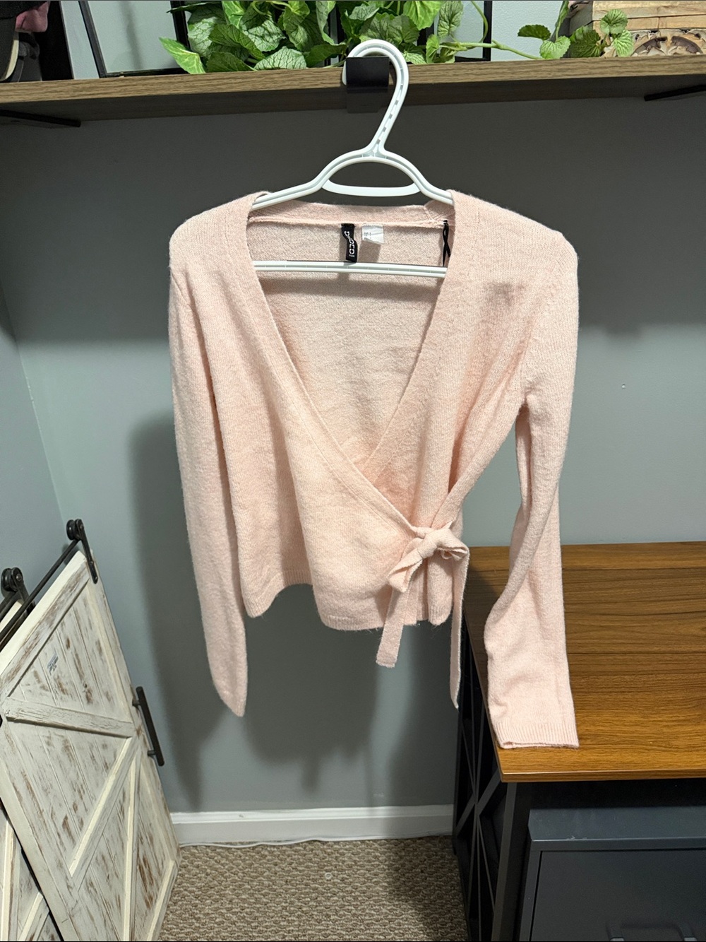 DIVIDED BY H&M Soft Pink Wrap Sweater Cardigan